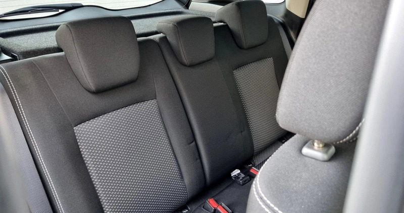 Suzuki Vitara cena 79900 przebieg: 50740, rok produkcji 2021 z Gdynia małe 781